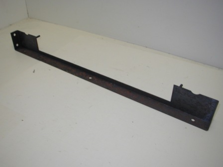 Virtua Fighter Cabinet 25 Inch Monitor Mounting Bracket (Item #26) (Some Rust) $21.99 